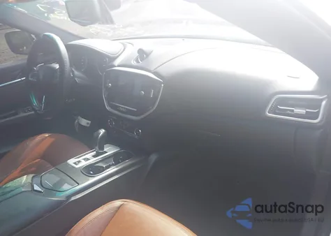 2015 Maserati Ghibli из США, поврежденный, VIN ZAM57XSA4F1148845